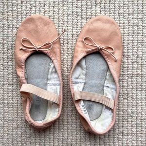 Bloch Ballet Shoes Kids Dansoft Leather S0205G